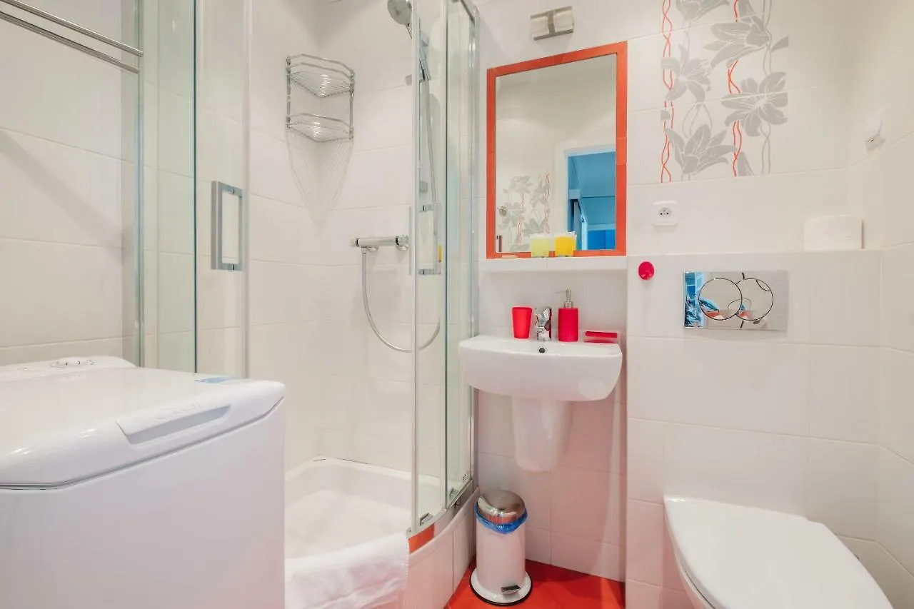 Metro Plac Wilsona Apartment ワルシャワ